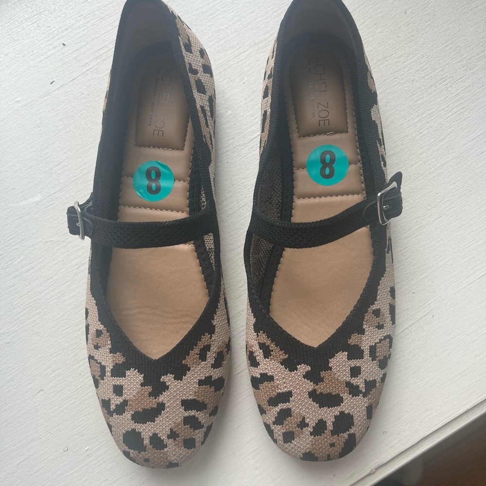 Leopard Print Woman’s Shoes with Black Accents